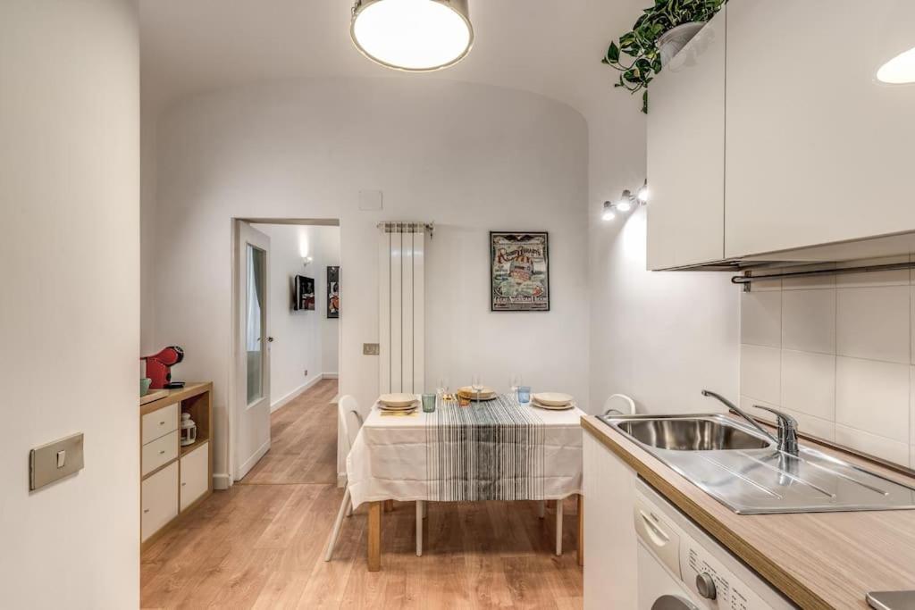 Fresh House San Lorenzo Apartment Rom